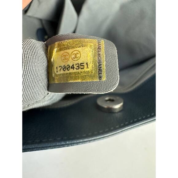 Chanel Executive Blue Caviar Leather Tote Bag - Picture 11 of 13